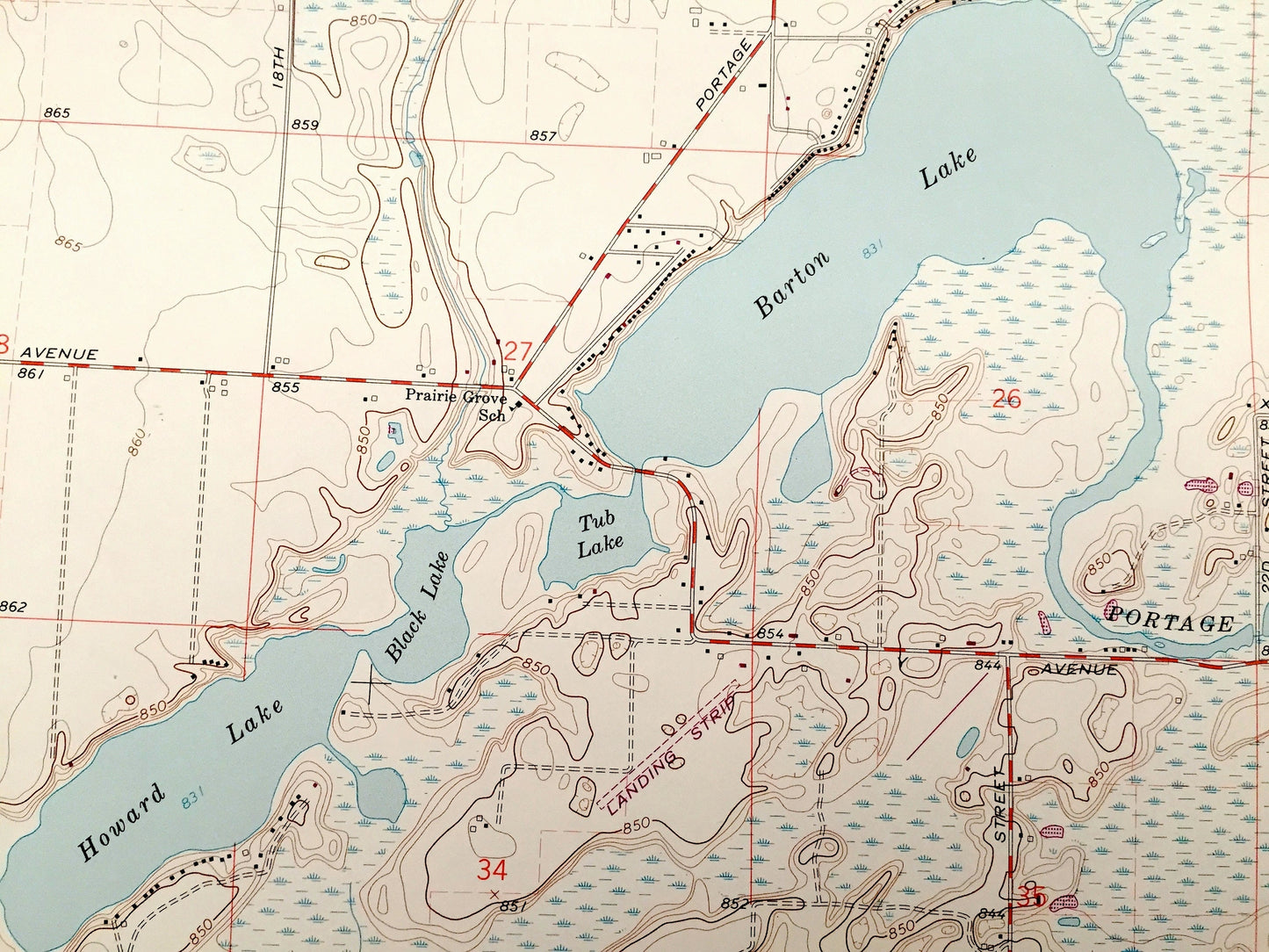 Antique Vicksburg, Michigan 1967 US Geological Survey Topographic Map – Mendon, Brady, School Craft, Park, Parkville, Barton Lake, MI