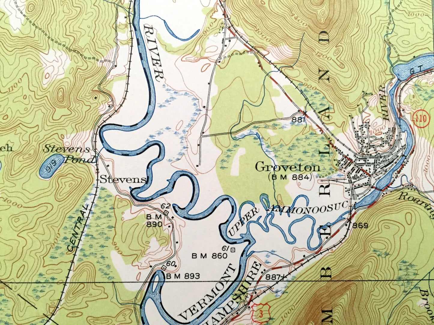 Antique Guildhall, Vermont 1933 US Geological Survey Topographic Map – Stratford, Brunswick Lancaster, Maidstone, Groveton, New Hampshire VT