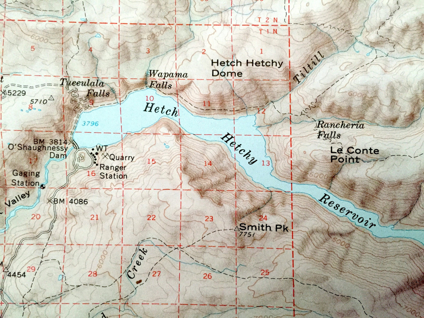 Antique Yosemite National Park, California 1958 US Geological Survey Topographic Map – Hetch Hetchy, Stanislaus, Toiyabe, Inyo Forest, CA