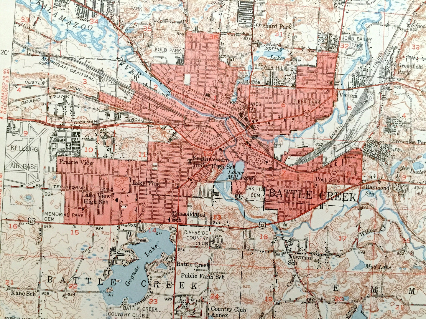 Antique Battle Creek, Michigan 1950 US Geological Survey Topographic Map – Bellevue, Assyria, Pennfield, Bedford, Emmett, Calhoun County, MI