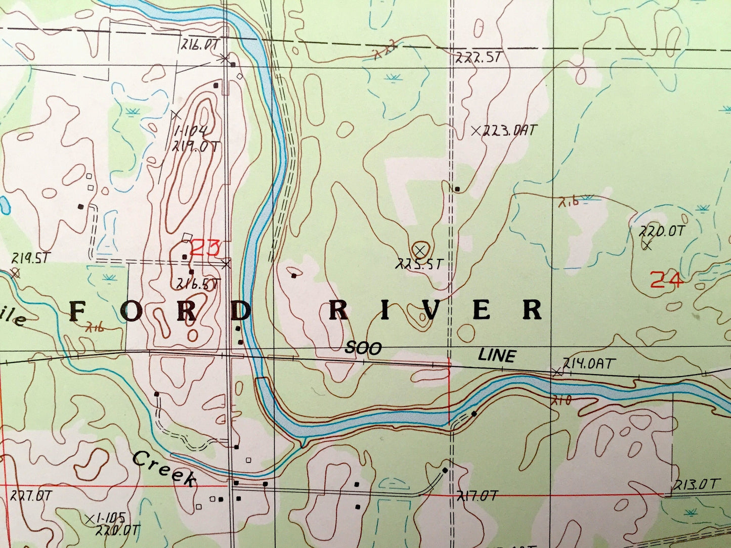 Antique Chandler, Michigan 1985 US Geological Survey Topographic Map – Escanaba, Cornell, Wells, Ford River, Flat Rock, Riverland