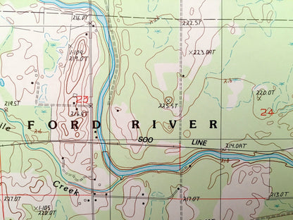 Antique Chandler, Michigan 1985 US Geological Survey Topographic Map – Escanaba, Cornell, Wells, Ford River, Flat Rock, Riverland