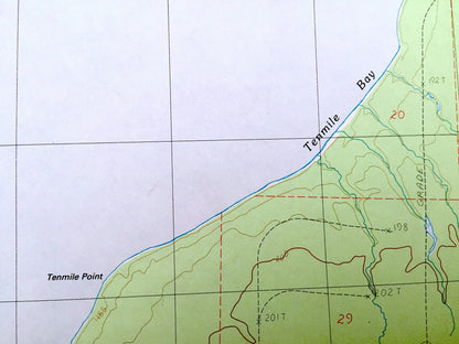 Antique Tenmile Point, Michigan, 1982 US Geological Survey Topographic Map – Ontonagon, Lake Superior, West Sleeping River, Tenmile Bay, MI