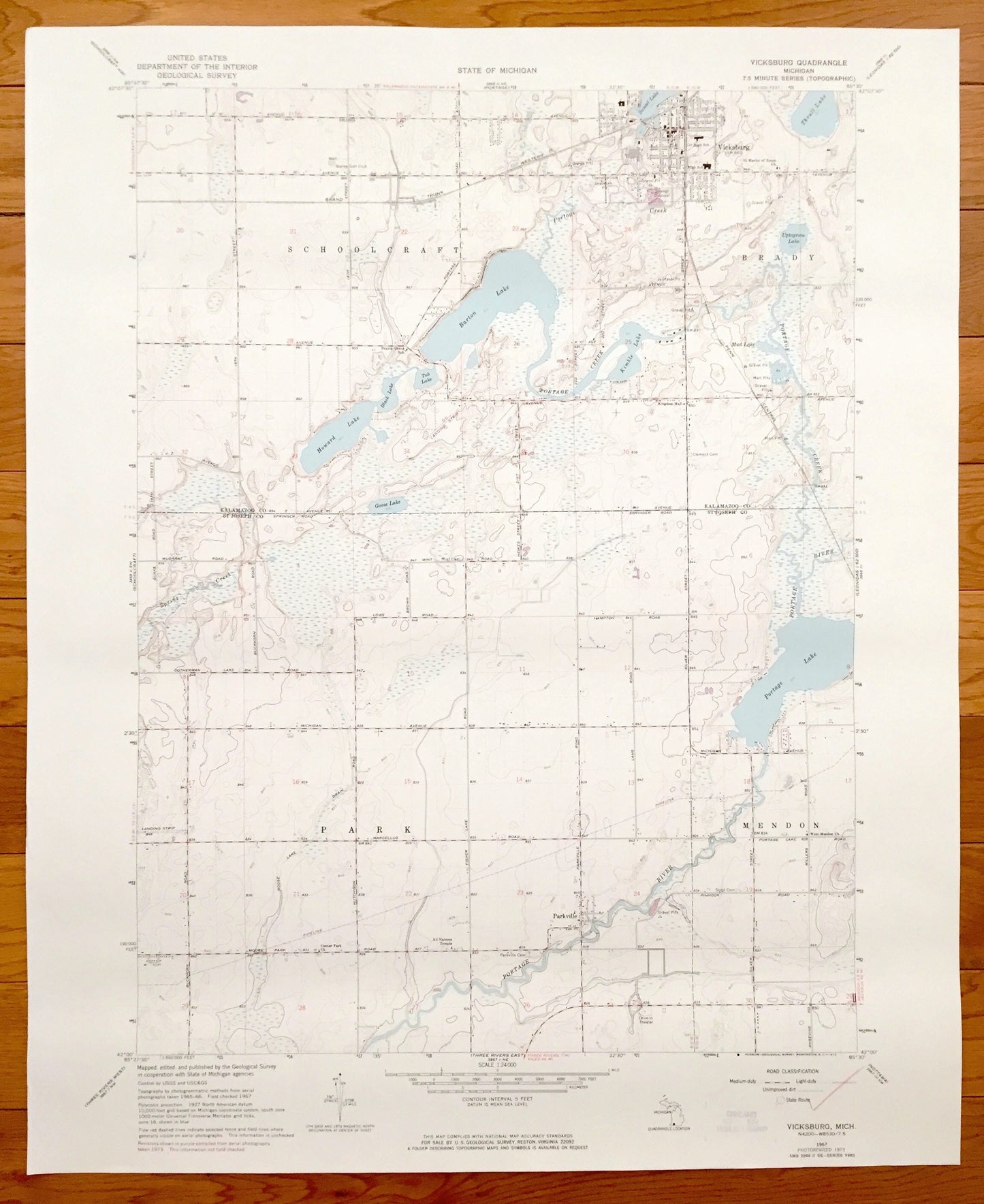 Antique Vicksburg, Michigan 1967 US Geological Survey Topographic Map – Mendon, Brady, School Craft, Park, Parkville, Barton Lake, MI
