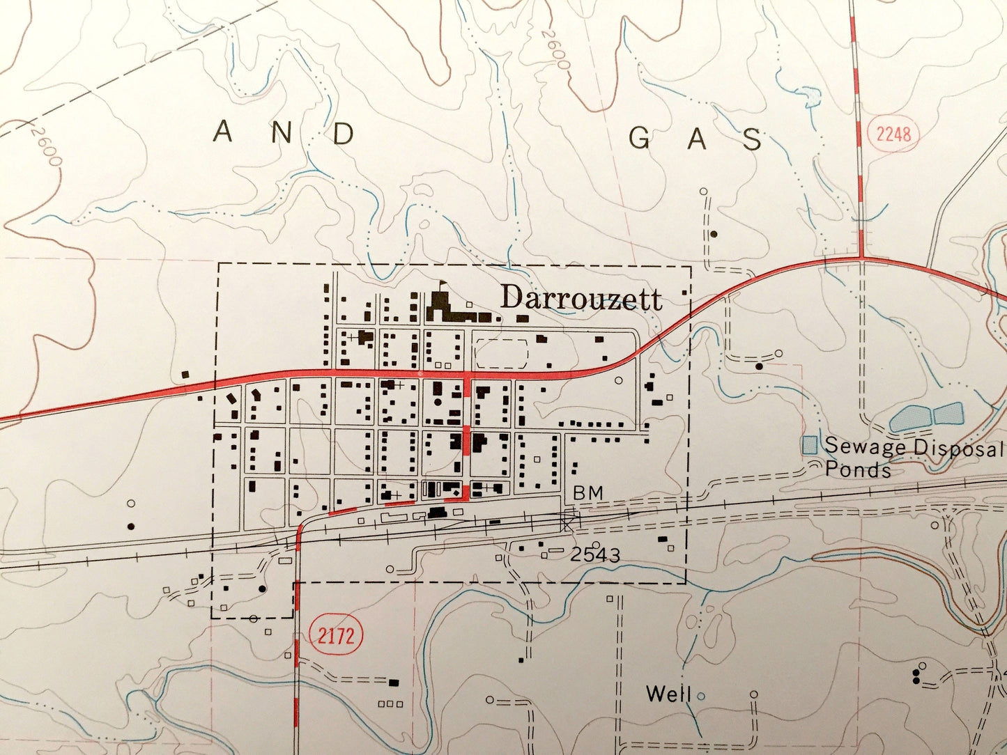 Antique Darrouzett, Texas 1972 US Geological Survey Topographic Map – Atchison Topeka and Sante Fe Railroad, Lipscomb County, Oil Fields