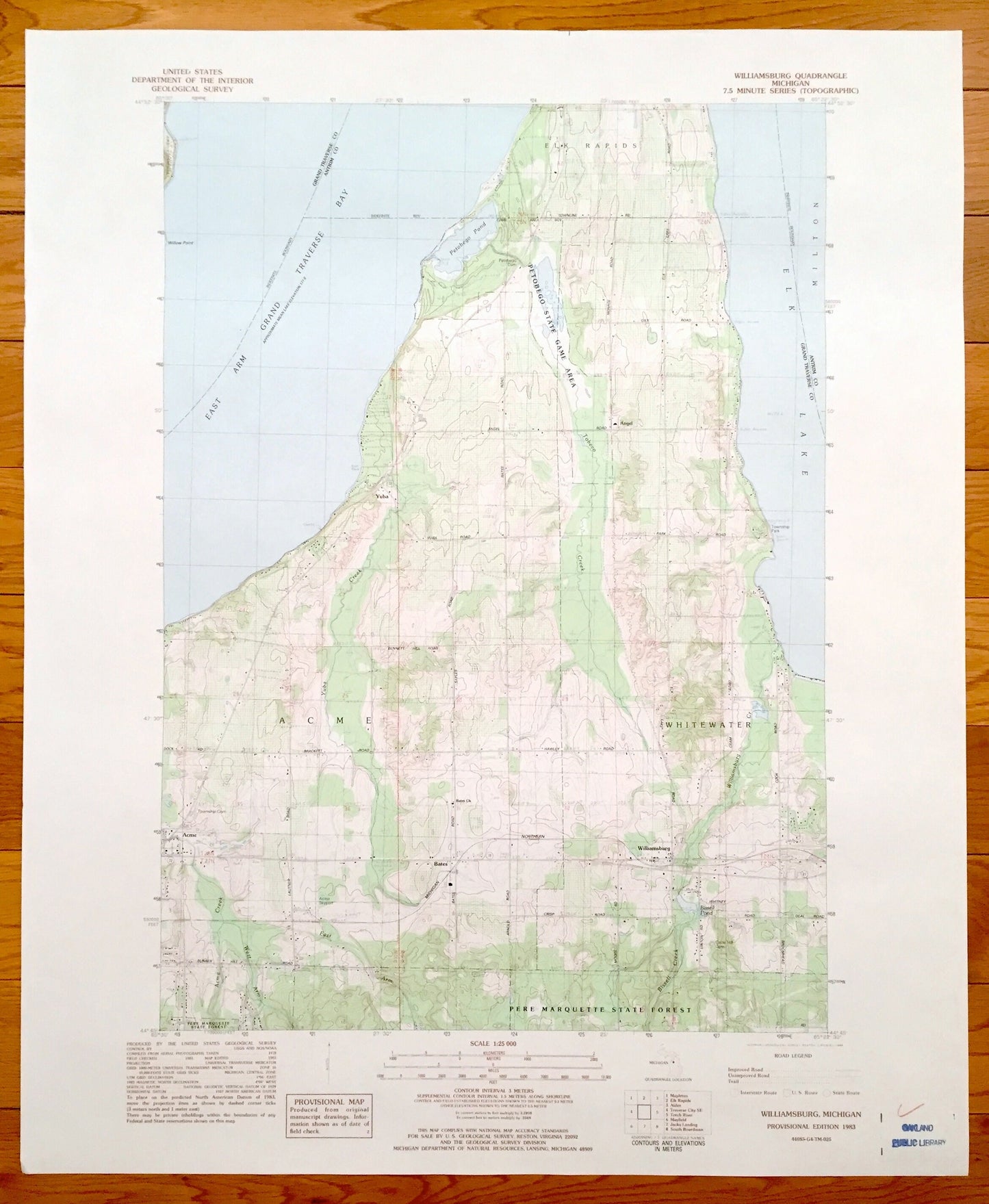 Antique Williamsburg, Michigan 1983 US Geological Survey Topographic Map – Whitewater, Elk Rapids, Acme, Angel, Yuba, Bates, Grand Traverse
