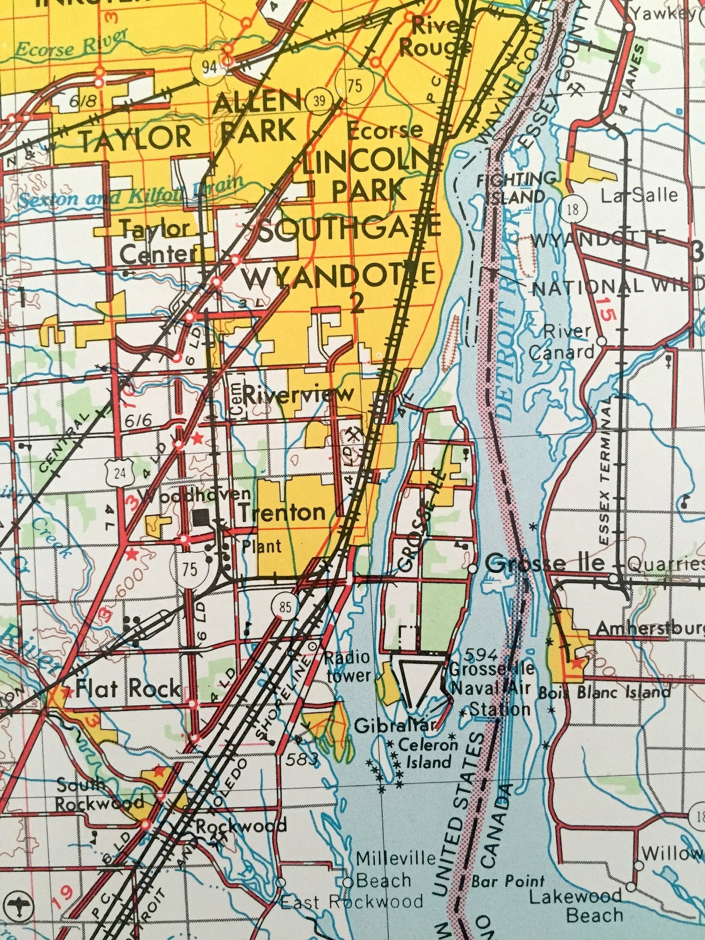 Antique Detroit, Michigan 1961 US Geological Survey Topographic Map – Ann Arbor, Lincoln Park, Grosse Pointe, Livonia, Pontiac, Flint, MI