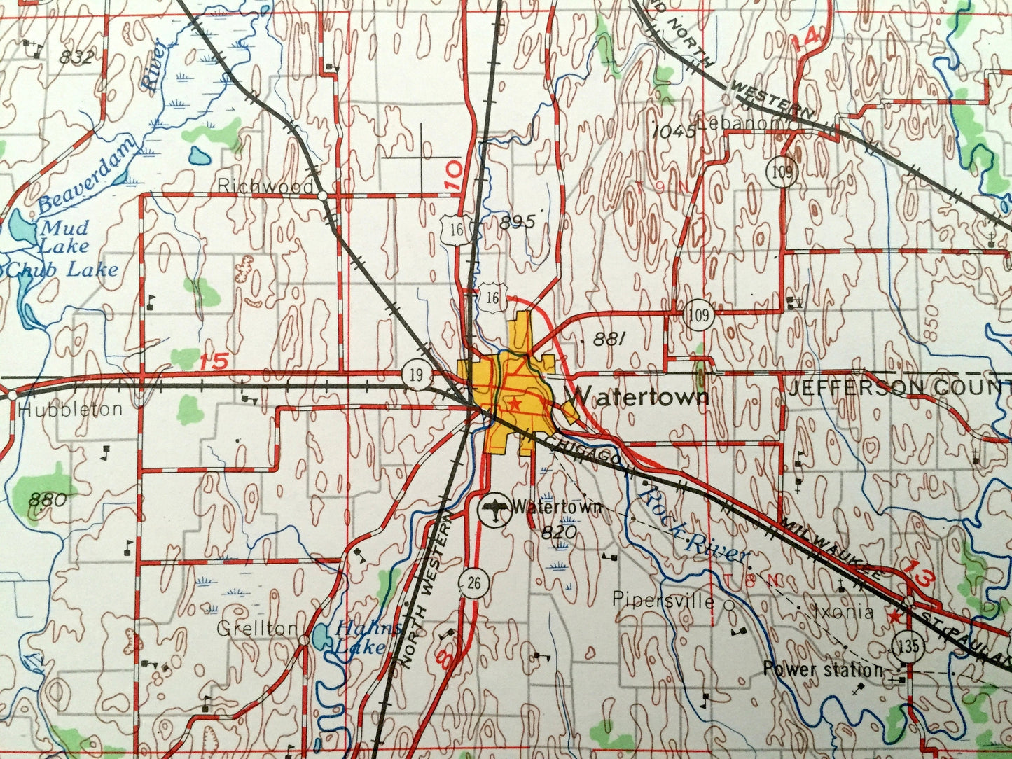 Antique Madison, Wisconsin 1957 US Geological Survey Topographic Map – Milwaukee, Wauwatosa, West Allis, Fond Du Lac, Portage, Beaver Dam WI