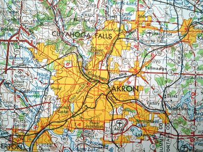 Antique Cleveland, Ohio 1962 US Geological Survey Topographic Map – Akron, Youngstown, Cuyahoga Falls, Lakewood New Castle Euclid Ontario OH