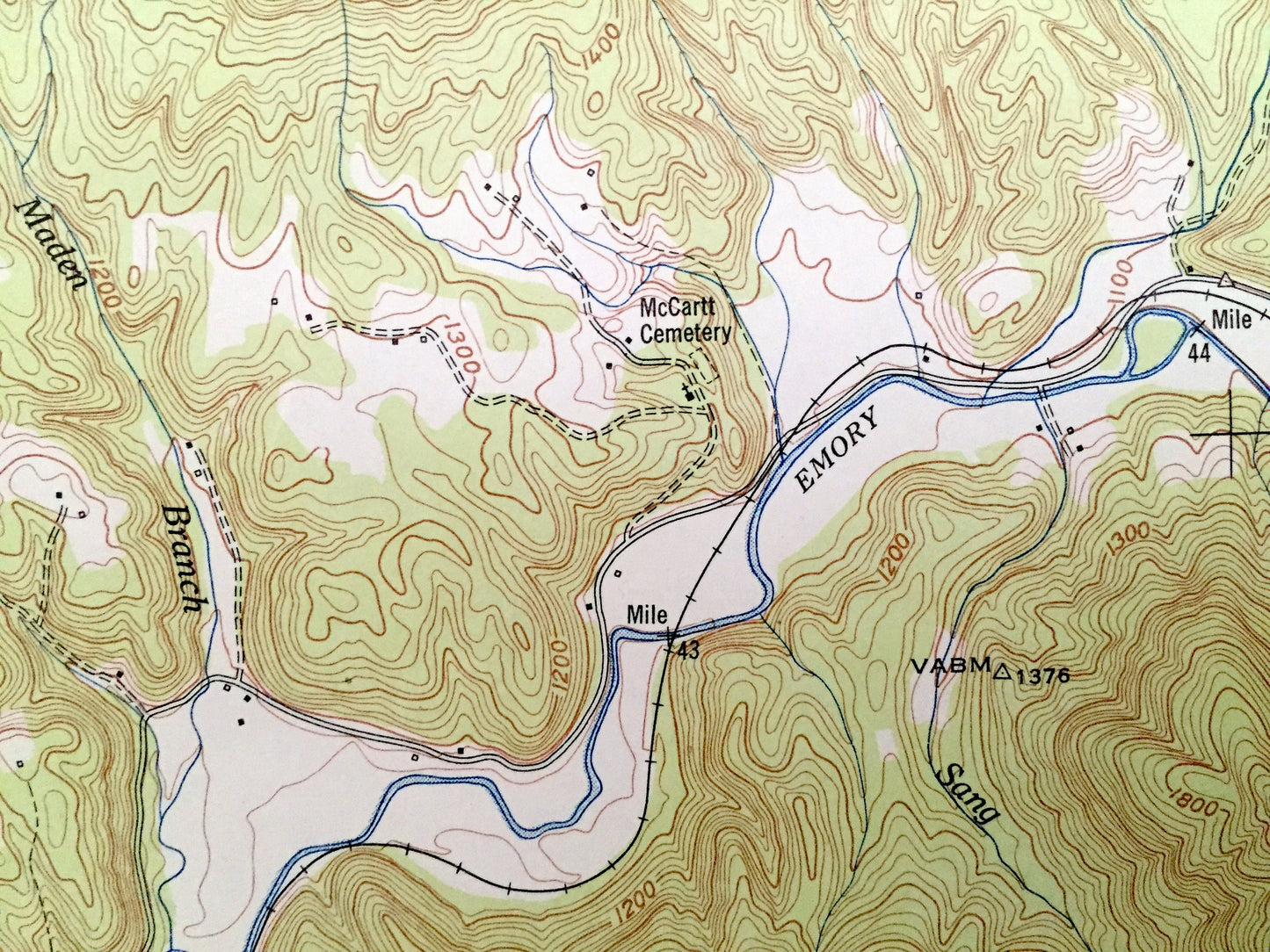 Antique Gobey, Tennessee 1952 US Geological Survey Topographic Map – Morgan, Scott County, Emory River, Bird Mountain, Whiteoak Creek, TN