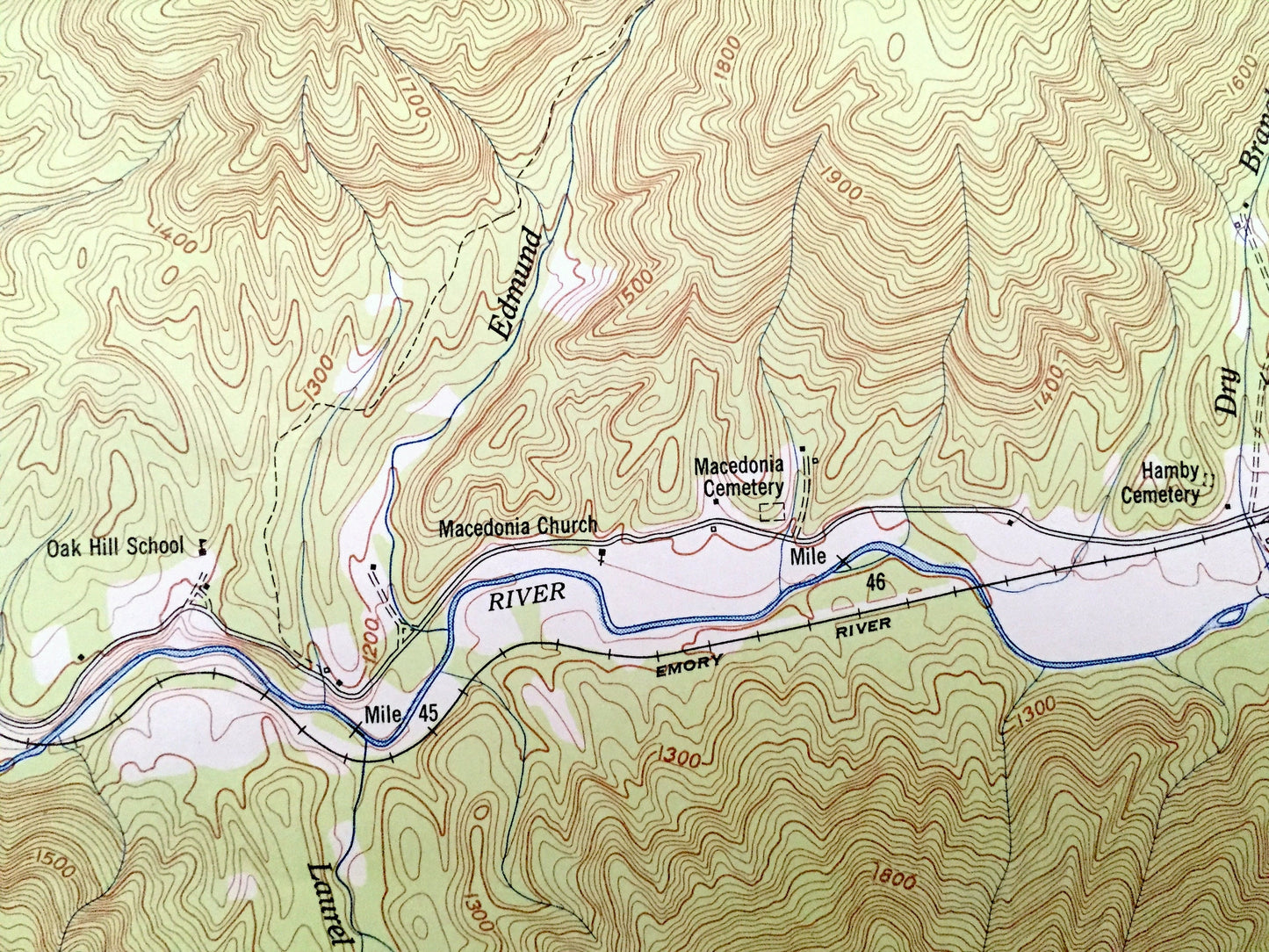 Antique Gobey, Tennessee 1952 US Geological Survey Topographic Map – Morgan, Scott County, Emory River, Bird Mountain, Whiteoak Creek, TN