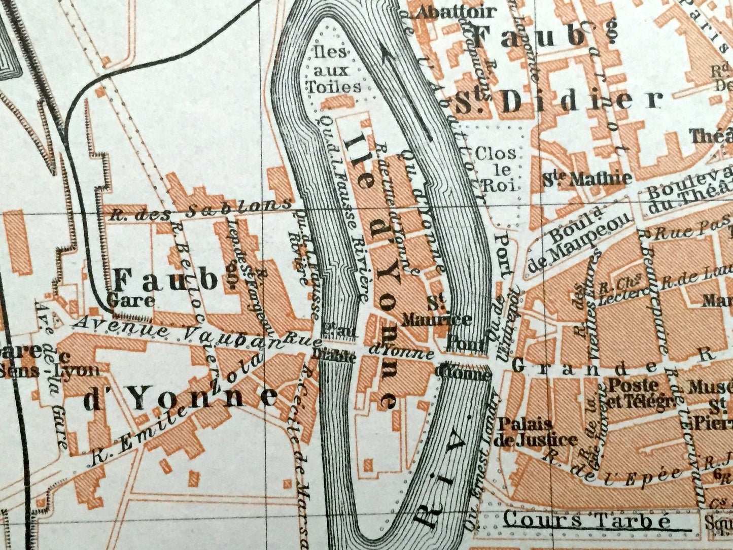 Antique 1909 Sens, France Map from Baedekers Guide Atlas – Yonne department, Bourgogne-Franche-Comté, Yonne River, Les Celestins, Gare