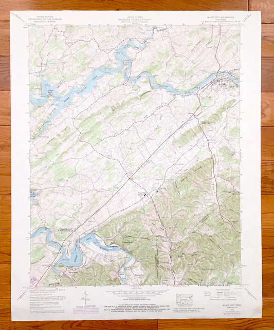 Antique Bluff City, Tennessee 1959 US Geological Survey Topographic Map – Sullivan County, Hillcrest, Piney Flats, Rocky Springs Fairview TN