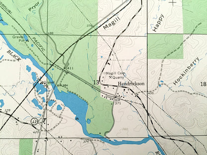 Antique Hendrickson, Missouri 1966 US Geological Survey Topographic Map – Wayne, Butler County, Collins Store, Mark Twain National Forest MO