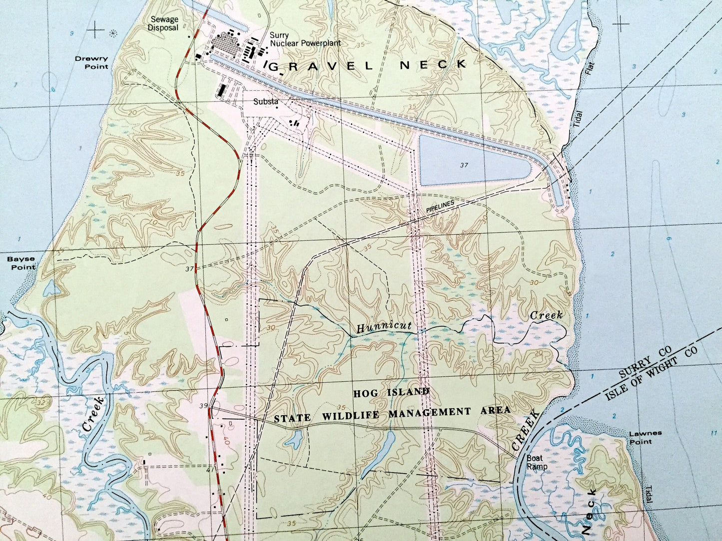 Antique Hog Island, Virginia 1984 US Geological Survey Topographic Map – Surry, James City County, James River, Jamestown, Kingsmill VA