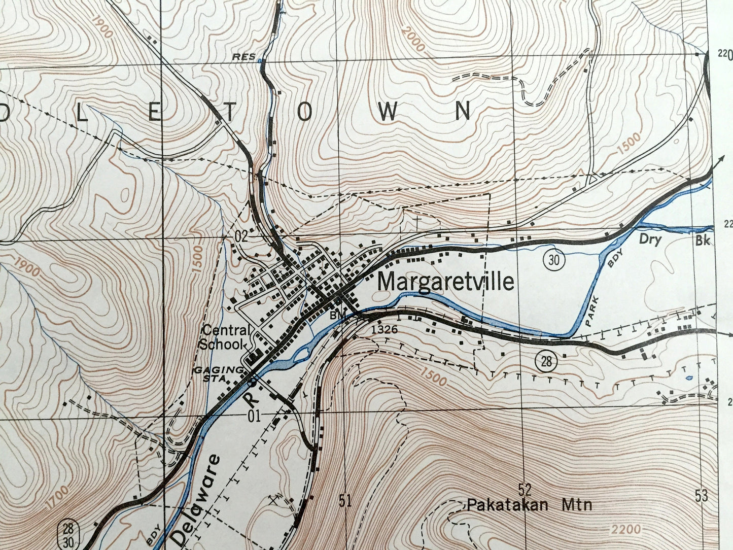 Antique Margaretville, New York 1946 US Geological Survey Topographic Map – Delaware County, Catskills State Park, Middletown, Bovina, NY